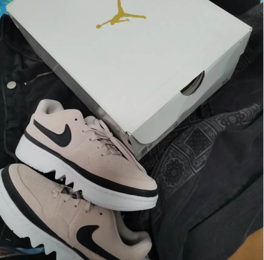 Giày Nike Wmns Air Jordan 1 Jester XX Low Laced 'Barely Rose' CI7815-602 - Ảnh 4