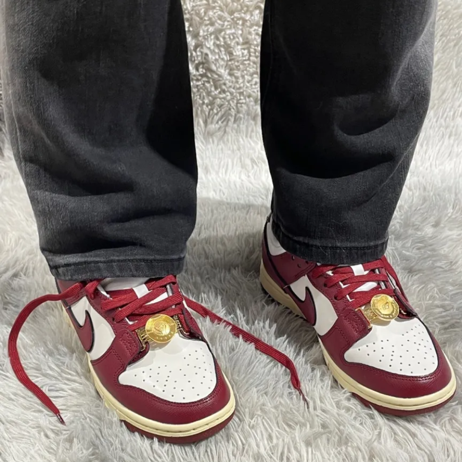 Giay Nike Dunk Low SE 'Just Do It Sail Team Red' DV1160-101