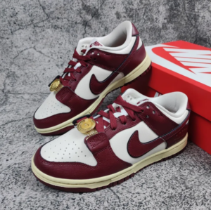 Giay Nike Dunk Low SE 'Just Do It Sail Team Red' DV1160-101