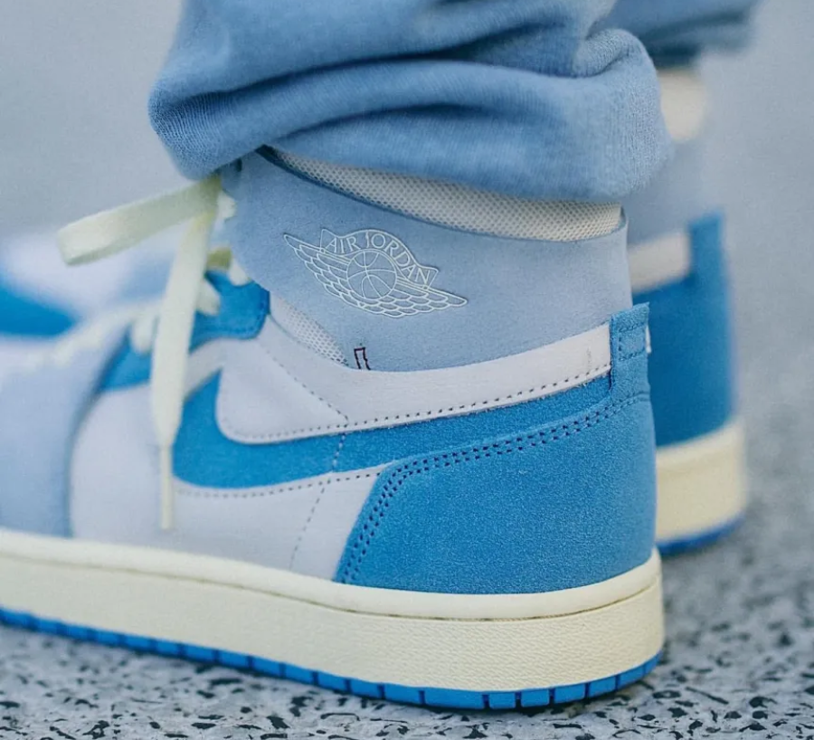 Giay Nike Air Jordan 1 High Zoom Air CMFT 2 'University Blue' DV1305-004