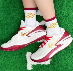 Giay Nike Air Zoom GT Cut 2 'Sisterhood' DJ6013-103