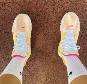 Giay Nike LeBron Witness 6 EP 'White Melon Tint' DC8994-101