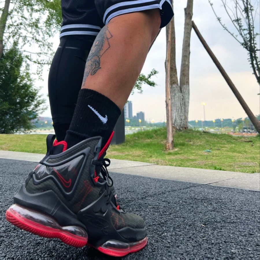 Giày Nike LeBron 19 'Bred' DC9340-001 - Ảnh 6