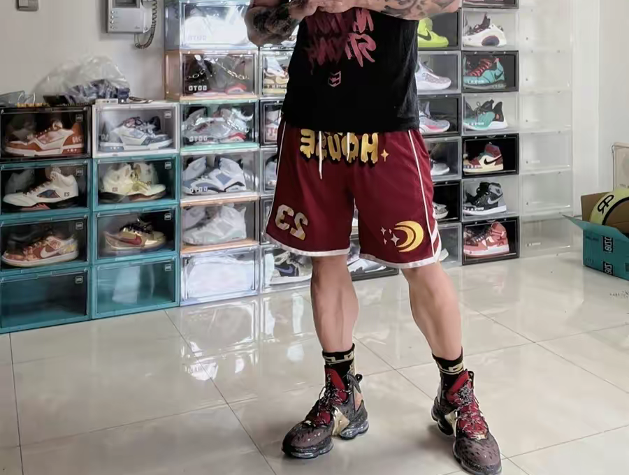 Giay Nike LeBron 19 'Doernbecher' DR6255-001