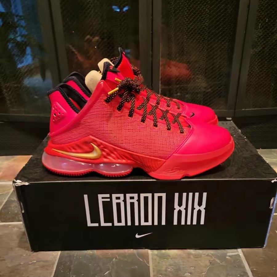 Giay Nike LeBron 19 Low 'Light Crimson' DO9829-600
