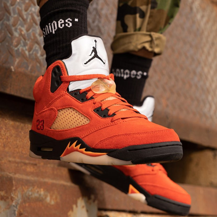 Giay Nike Air Jordan 5 Retro 'Dunk on Mars' DD9336-800