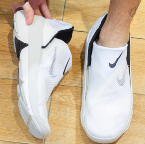 Alternative view of Giày Nike Go FlyEase 'Light Bone' DR5540-101