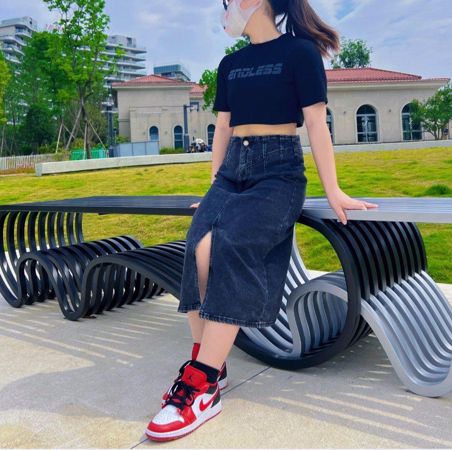 Giày Nike Air Jordan 1 Low GS 'Reverse Black Toe' 553560-163 - Ảnh 5