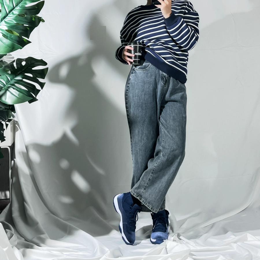 Giay Nike Air Jordan 11 Retro 'Midnight Navy Velvet' AR0715-441