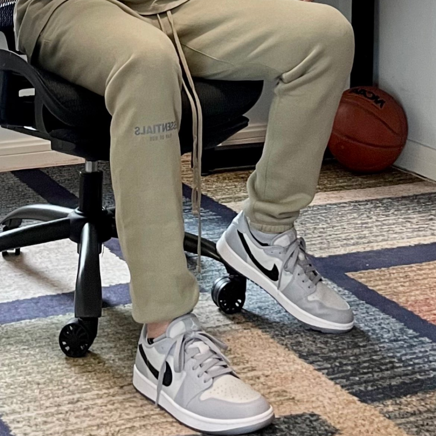 Giày Golf Nike Air Jordan 1 Low Golf 'Wolf Grey' DD9315-002 - Ảnh 3