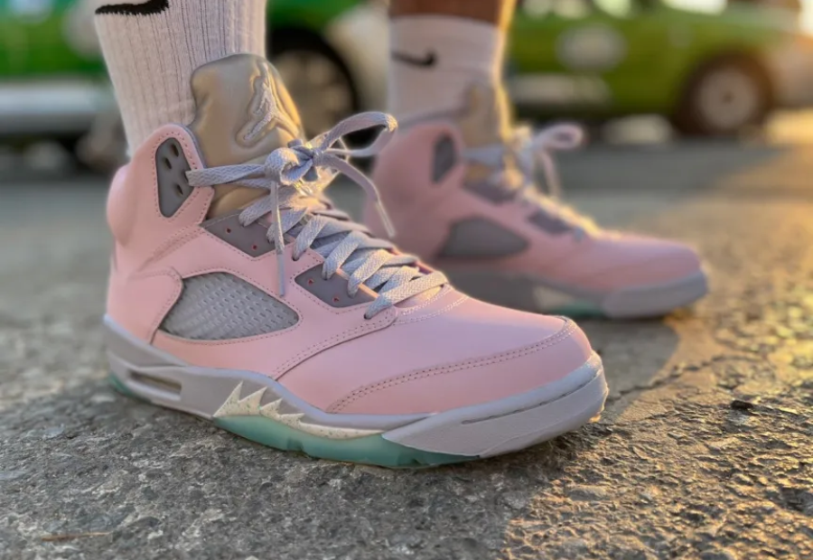 Giay Nike Air Jordan 5 Retro SE 'Easter' DV0562-600