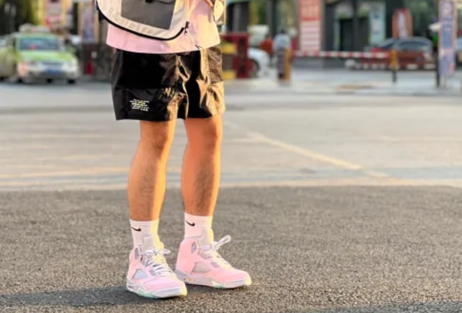 Giay Nike Air Jordan 5 Retro SE 'Easter' DV0562-600