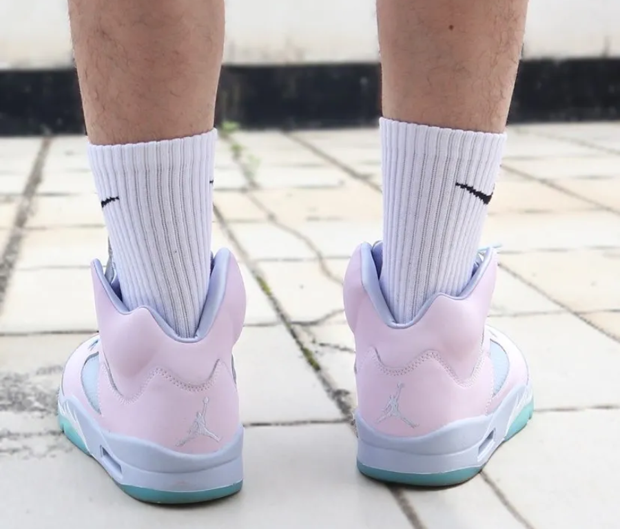 Giay Nike Air Jordan 5 Retro SE 'Easter' DV0562-600