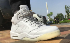 Giay Nike Air Jordan 5 Retro Premium 'Pure Platinum' 881432-003