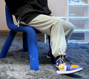 Giay Nike Air Jordan 1 Mid GS 'Lakers' DQ8423-517