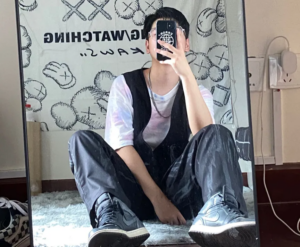 Giay Nike Air Jordan 1 Retro Mid SE 'Winterized' 852542-001