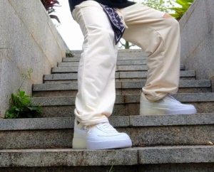 Alternative view of Giày Nike Air Force 1 React 'Coconut Milk' DH7615-100