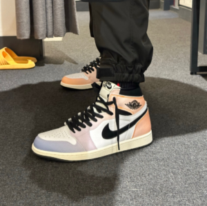 Giay Nike Air Jordan 1 Retro High OG 'Skyline' DX0054-805