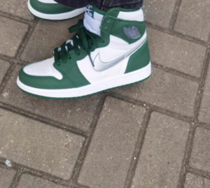 Giay Nike Air Jordan 1 Retro High OG GS 'Gorge Green' 575441-303
