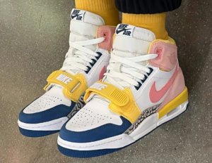 Giay Nike Air Jordan Legacy 312 GS 'White Blue' FD9909-161