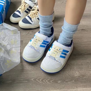 Giay Adidas Puffylette 'Forum' HP6698