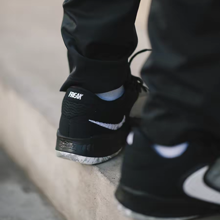 Giay Nike Zoom Freak 4 EP 'Zeus' DJ6148-001