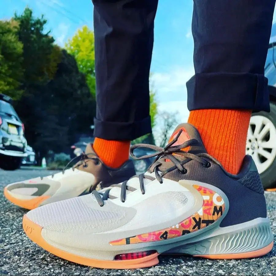 Giay Nike Zoom Freak 4 EP 'Letter Bro' DJ6148-003