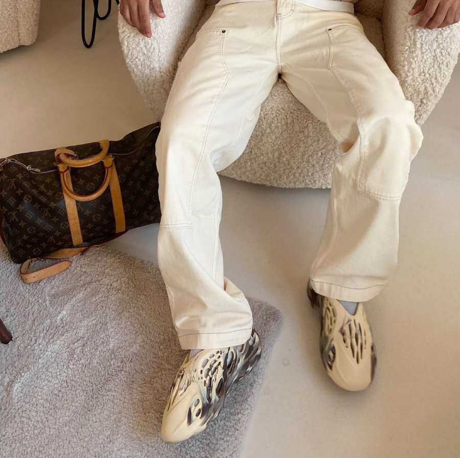 Dép Adidas Yeezy Foam Runner 'MX Cream Clay' GX8774 - Ảnh 3