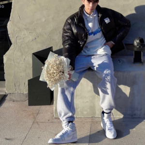 Alternative view of Giày Nike Air Jordan 1 High Zoom 'Racer Blue' CK6637-104