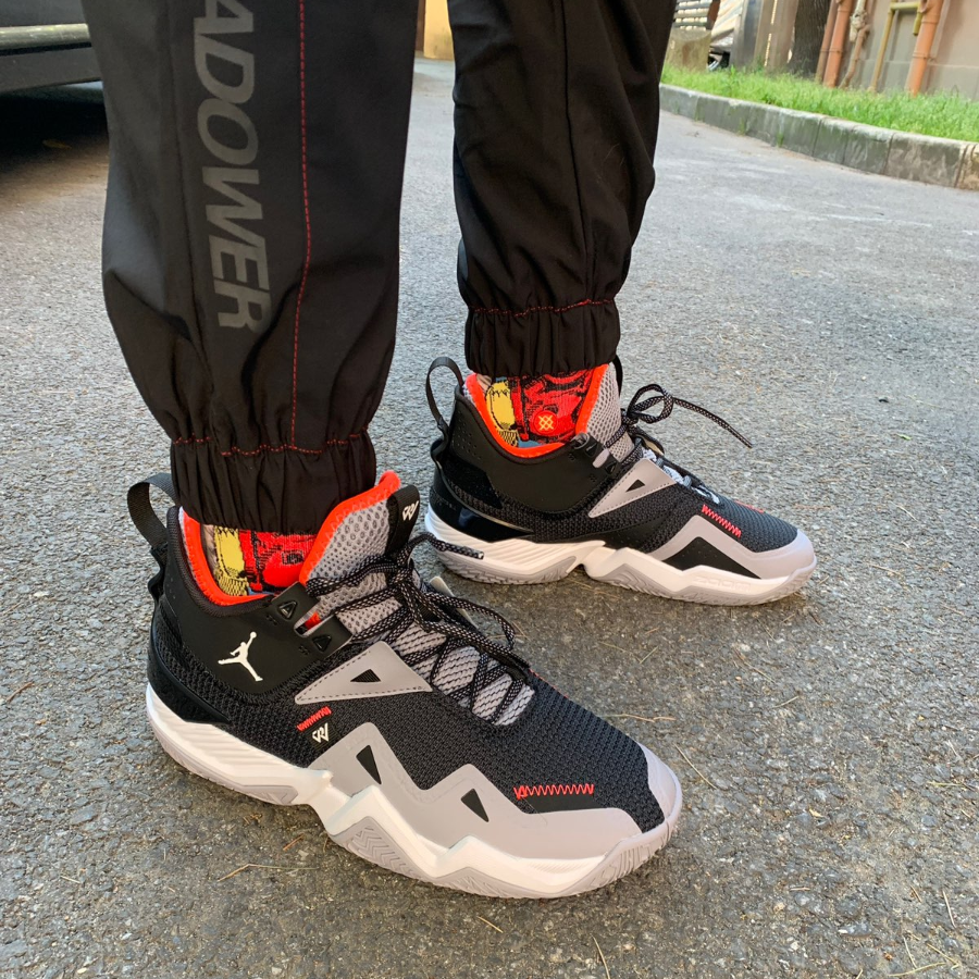 Giay Nike Air Jordan Westbrook One Take 'Black' CJ0781-001