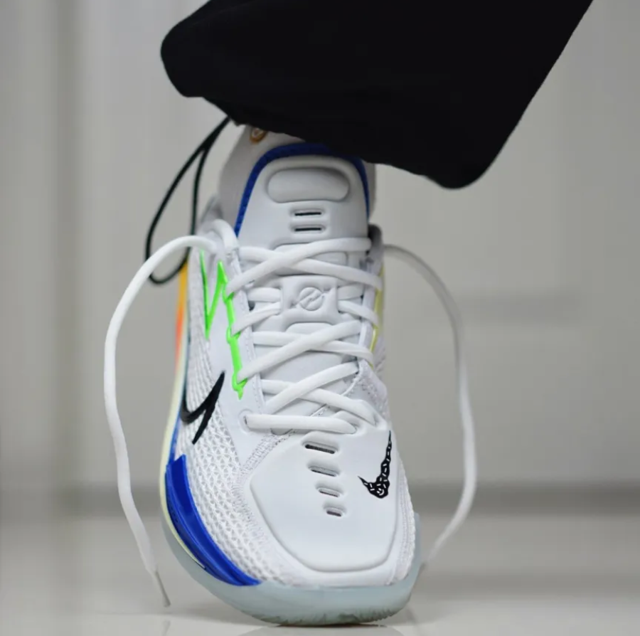 Giay Nike Air Zoom GT Cut 'Ghost' DX4112-114