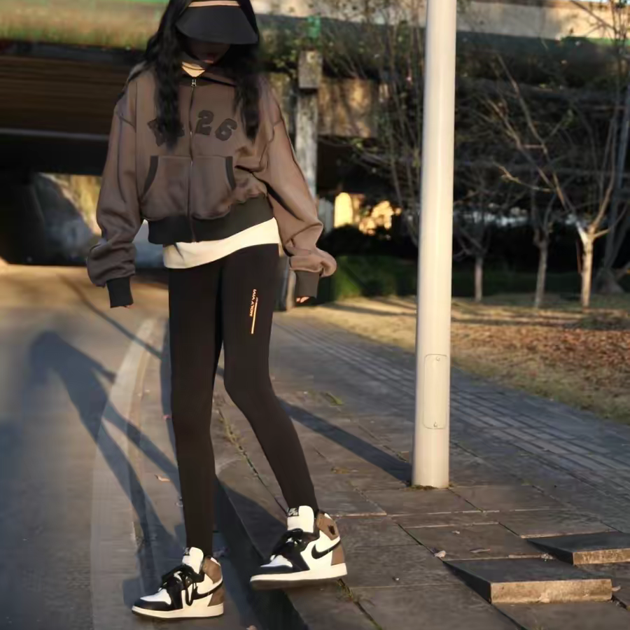 Giày Nike Air Jordan 1 Retro High OG 'Dark Mocha' 555088-105 - Ảnh 5