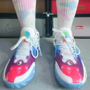 Giay Lining Phantom 3 'White Rainbow' ABPR049-8