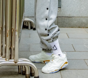 Alternative view of Giày Nike Air Jordan 6 Low 'Lunar New Year' DH6928-073