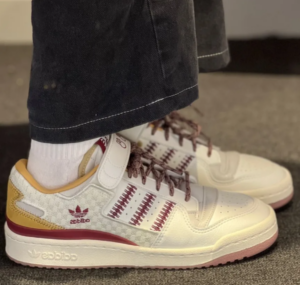 Giay Adidas Originals Forum 84 Low 'Chinese New Year' IE1898