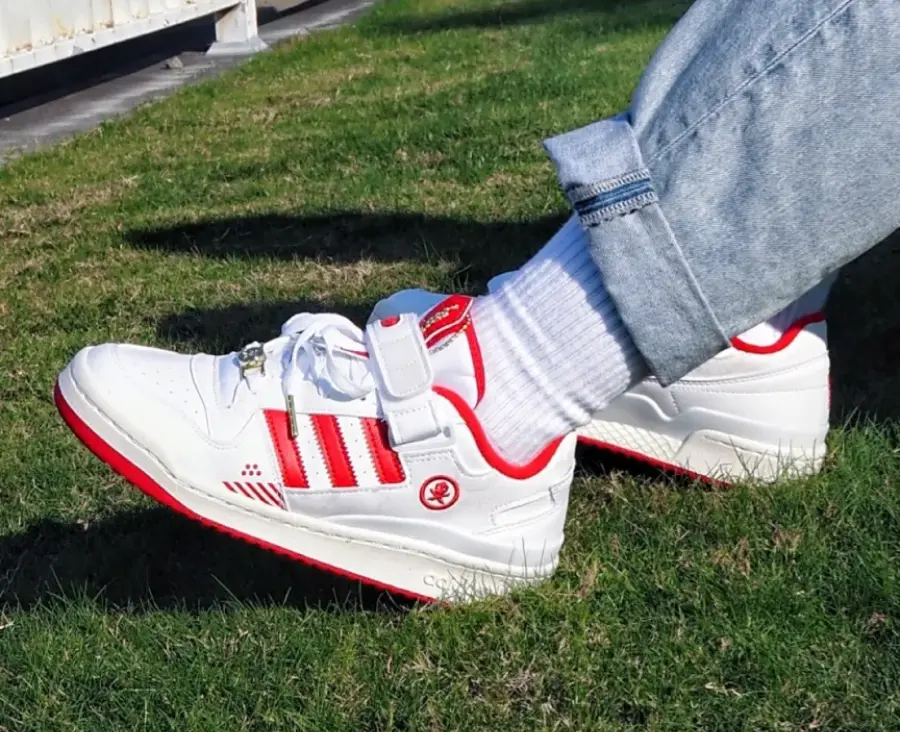 Alternative view of Giày Adidas Forum Low 'Cloud White' GW3493