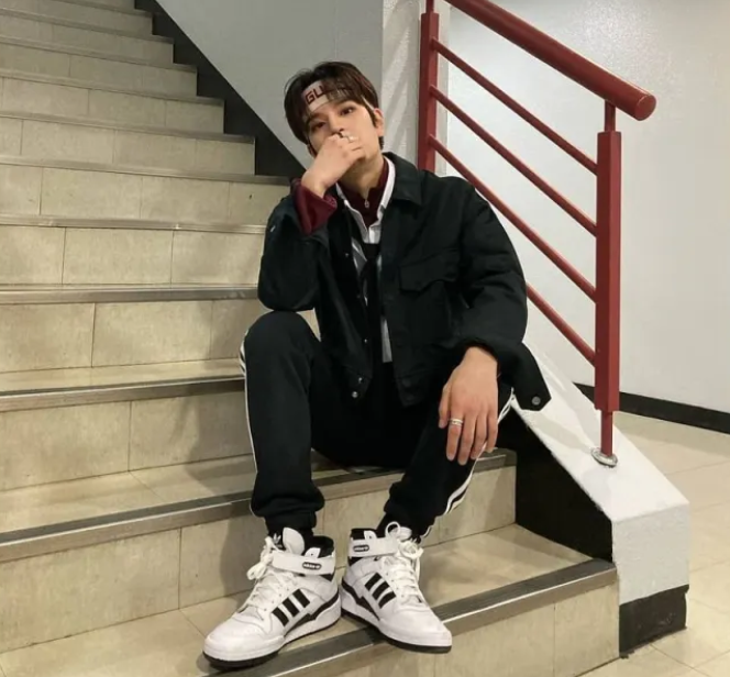 Giày Adidas Forum Mid 'White Black' FY7939 - Ảnh 7