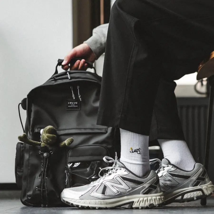 Giay New Balance 410 'Silver Black' MT410KR5
