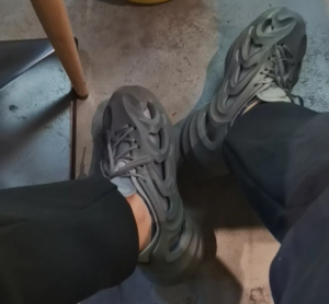 Giay Adidas AdiFOM Q 'Grey' IE7448