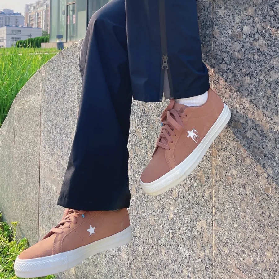 Giay Converse One Star Pro Popsicle 'Rose Taupe' A02319C