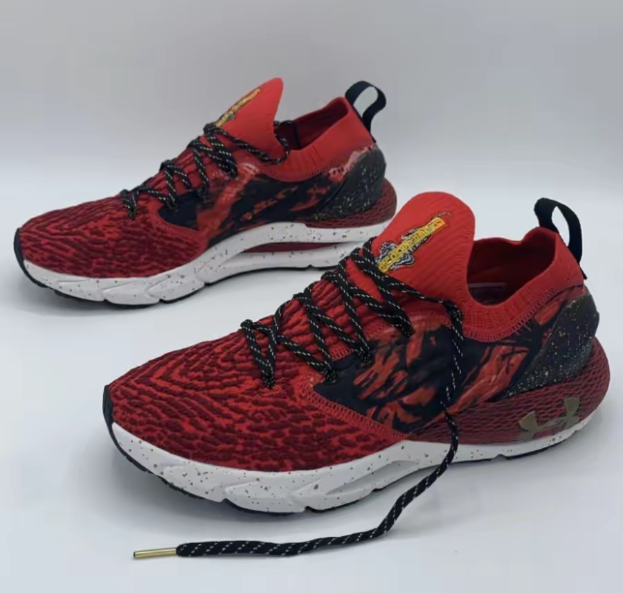 Giay Under Armour HOVR Phantom 'Chinese New Year' 3024836-600