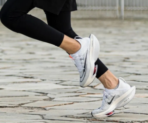 Giay Nike Air Zoom Alphafly NEXT 2 'Prototype' DJ6206-100