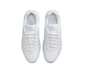 Giay Nike Air max 95 Receives A 'Triple White' FN7273-100
