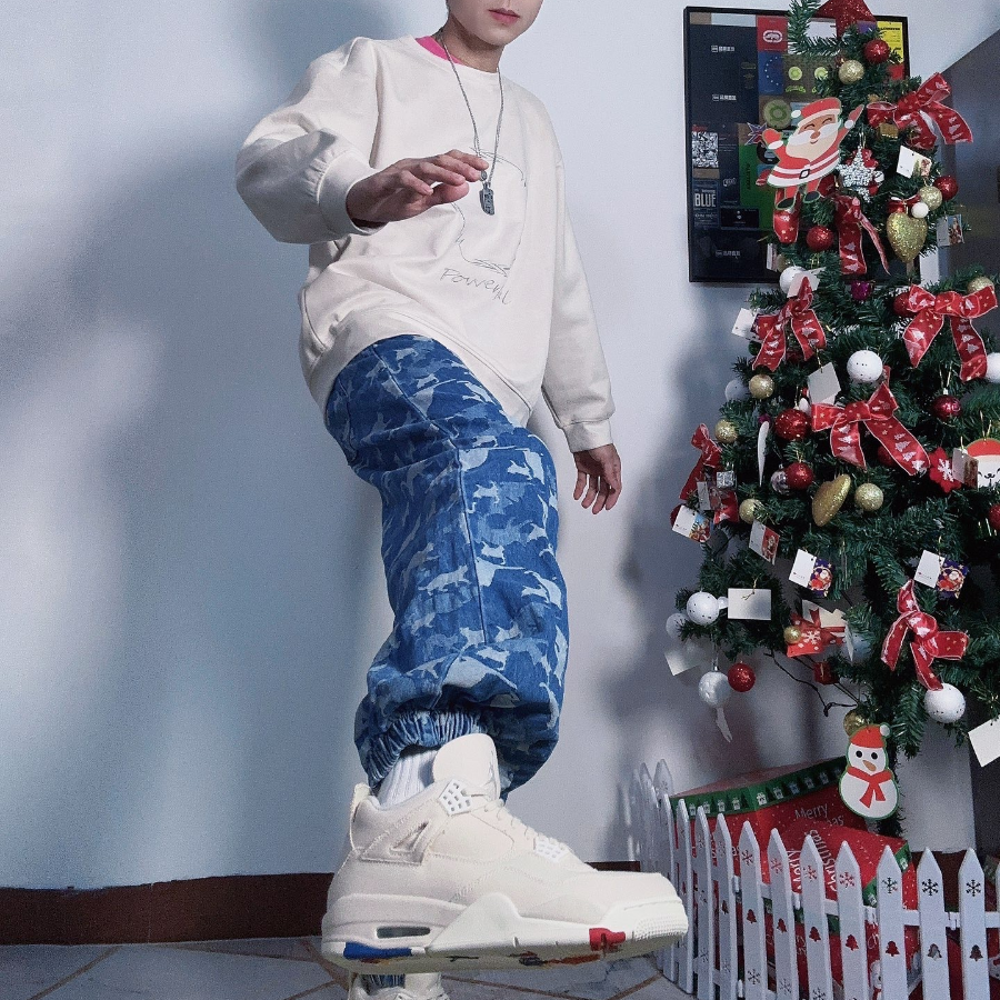 Giay Nike Air Jordan 4 Retro 'Sail' DQ4909-100