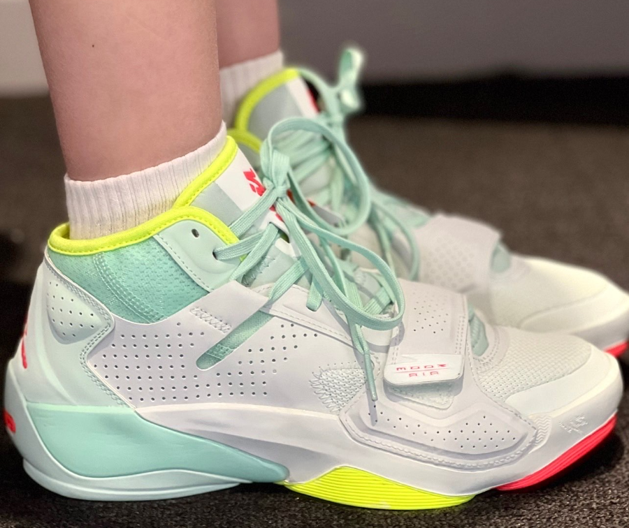 Giay Nike Jordan Zion 2 'Barely Green' DM0858-367