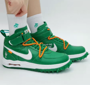 Giay Nike Air Force 1 Mid 'Off-White Pine Green' DR0500-300