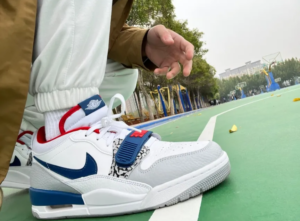 Giay Nike Jordan Legacy 312 Low 'True Blue' CD7069-104