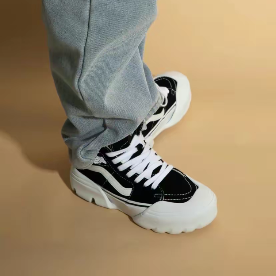 Giay Vans Sk8-Hi Tapered Modular x Sandy Liang 'Black' VN0A7Q5TB7C