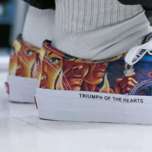 Giay Vans Authentic x MOCA 'Triumph of the Hearts' VN0A5KRDYQ8