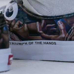 Giay Vans Authentic x MOCA 'Triumph of the Hearts' VN0A5KRDYQ8